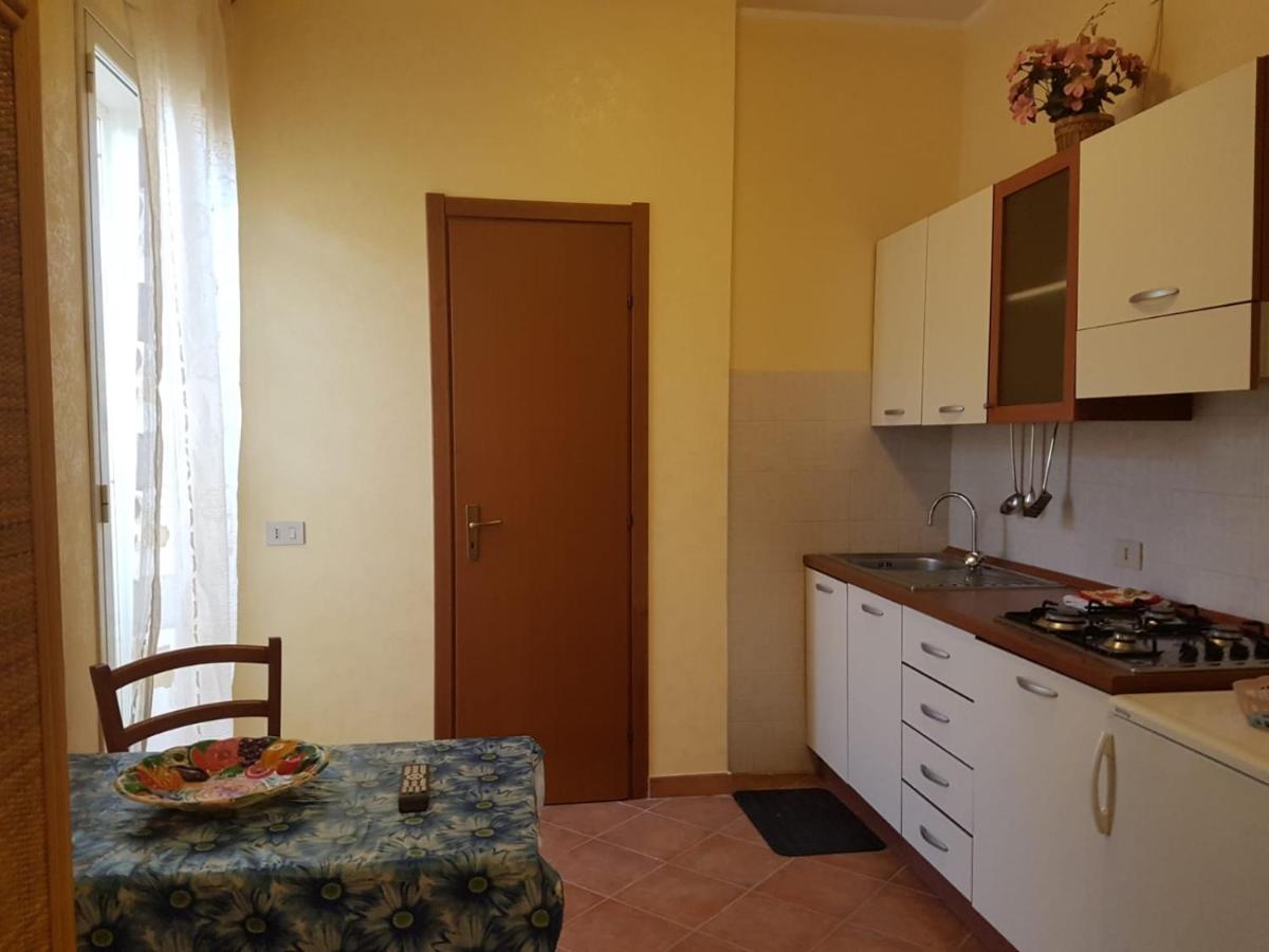 Monolocali In Centro Paese Apartment Lampedusa Luaran gambar